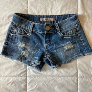 Hipster jean short shorts